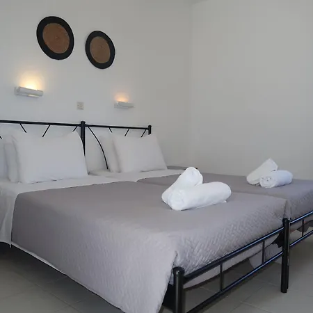 Aphrodite White Studios *